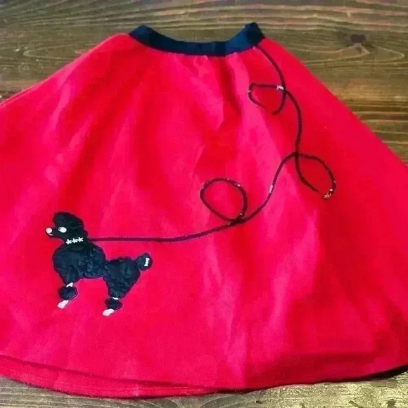 Red Felt 50's Poodle Skirt Outfit Costume‎ for Halloween - Picture 1 of 9